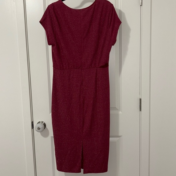 NWT Women’s Red Dress - Picture 5 of 9